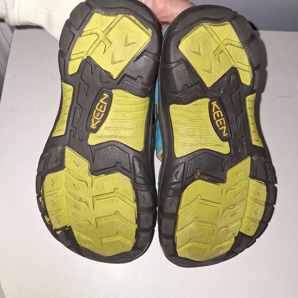 KEEN Newport H2 Kids Sz 2 Carribean Sea Sandal Hiking,Play, Waterproof - Picture 4 of 7